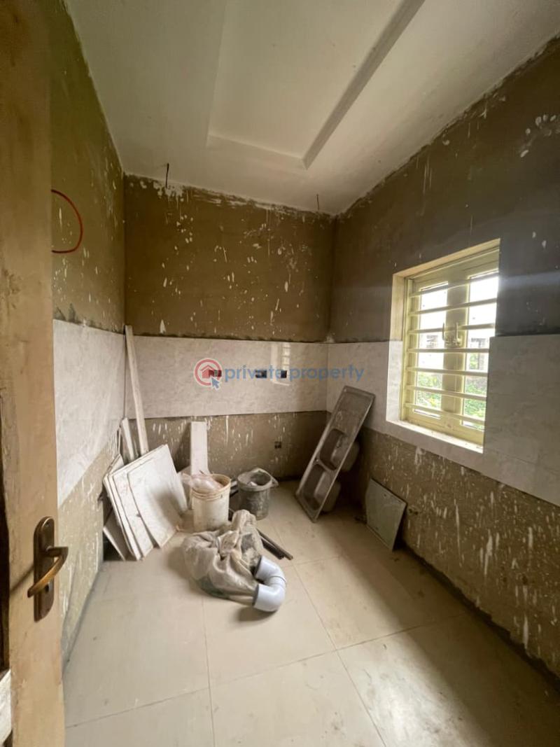 House For Rent Kolapo Ishola Gra Phase 2, Ibadan Oyo - 2