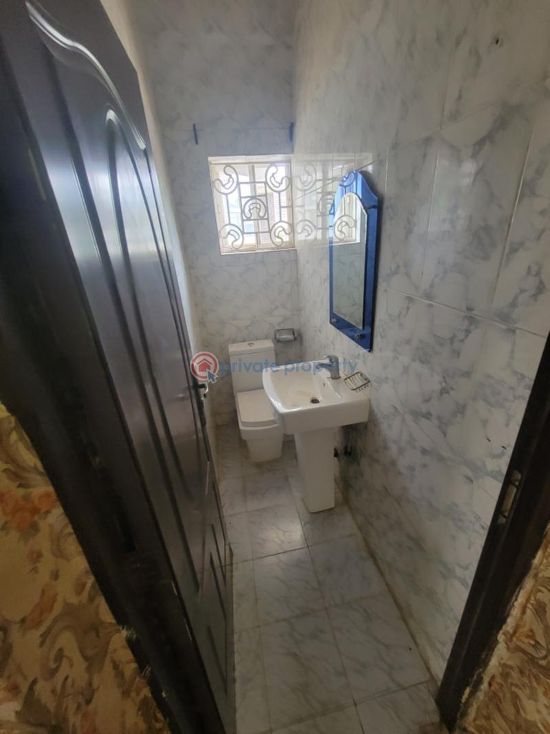 4 bedroom Detached Bungalow For Rent Protea Street,mab Globa Estate Gwarimpa Abuja Phase 3  - 5