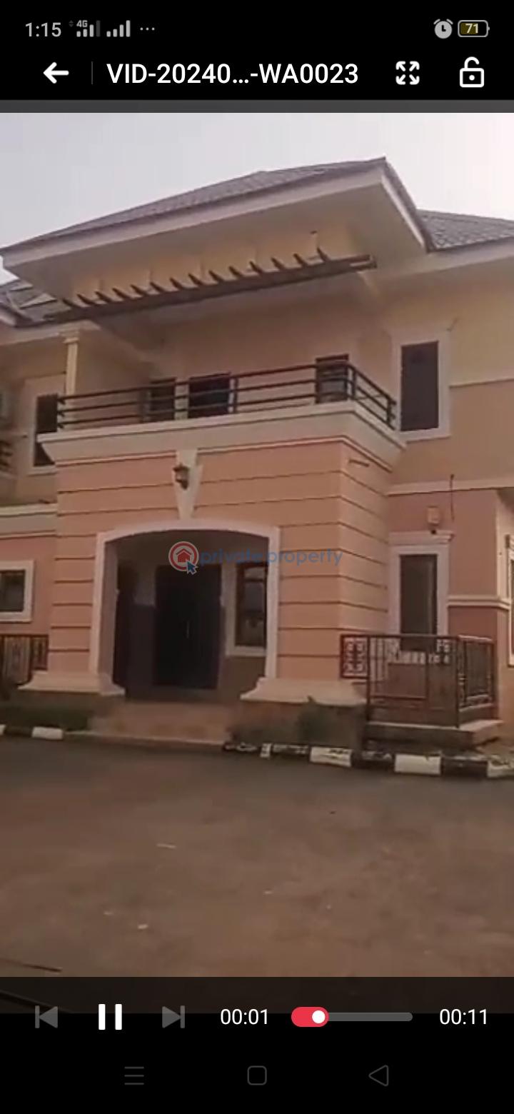 A well finished duplex - 1 5 bedroom Detached Duplex For Rent Independence Layout Phase 2 Enugu Area  - 1