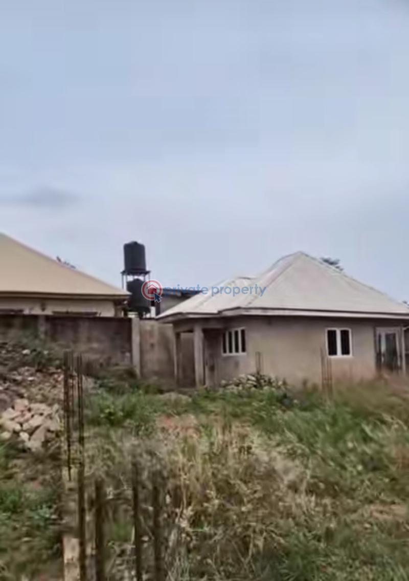 House For Sale In Ikolaba, Federal Housing Estate. Ibadan Oyo - 0