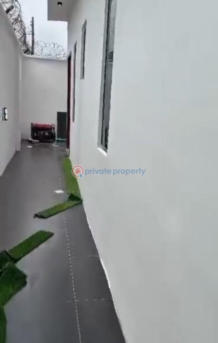 4 bedroom Duplex For Sale Ipaja Alimosho Lagos - 1