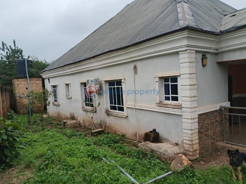 4 bedroom Bungalow For Sale Estate. Atiba Oyo  - 4