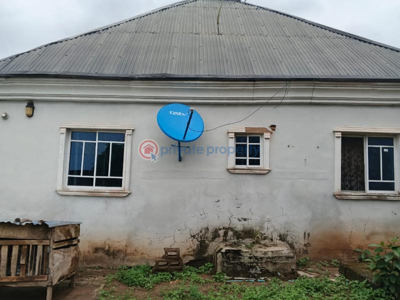 4 bedroom Bungalow For Sale Estate. Atiba Oyo  - 5