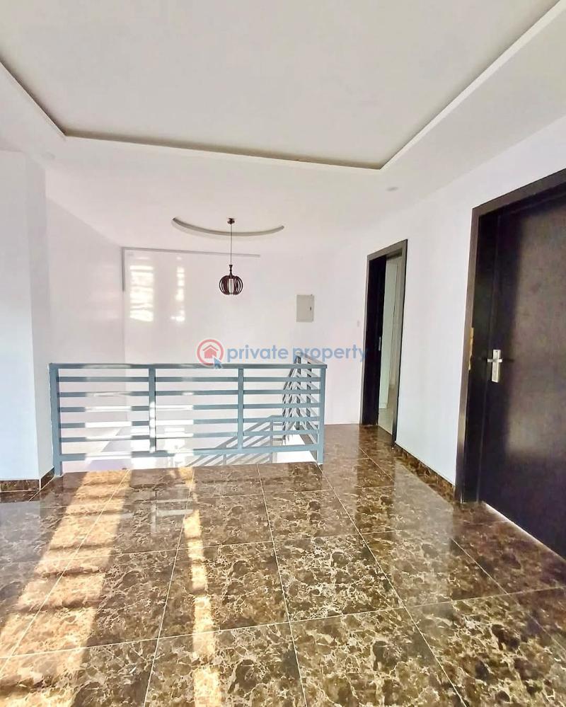 A well maintained 4-bedroom maisonette - 9 4 bedroom Maisonette For Rent Lekki Phase 1 Lagos - 9
