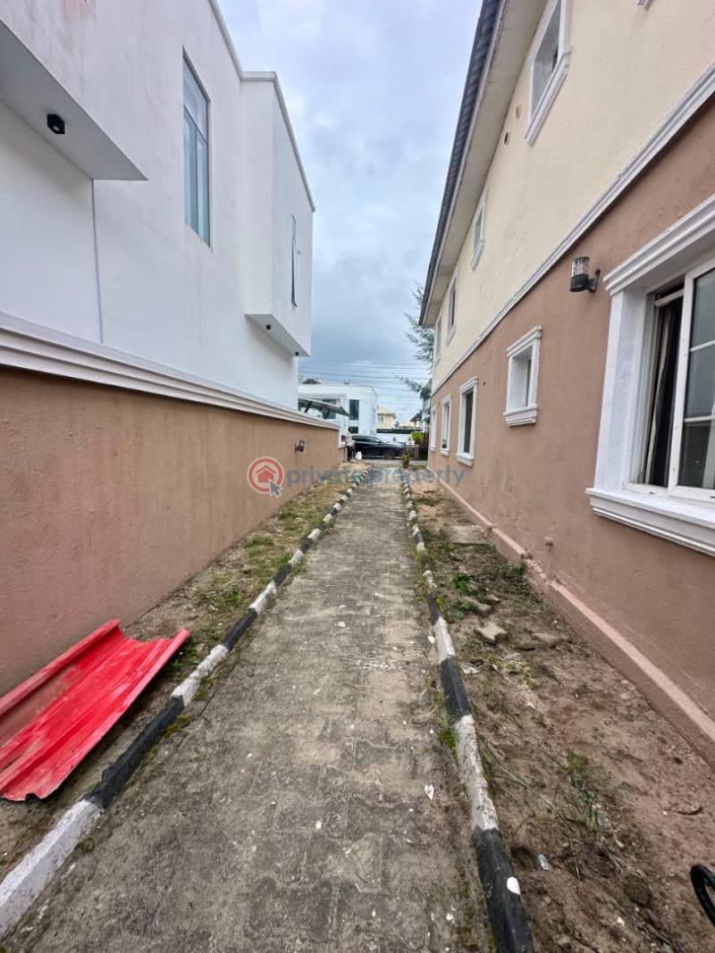 4 bedroom Semi detached Duplex For Sale Megamound Ikota Lekki Lagos - 8