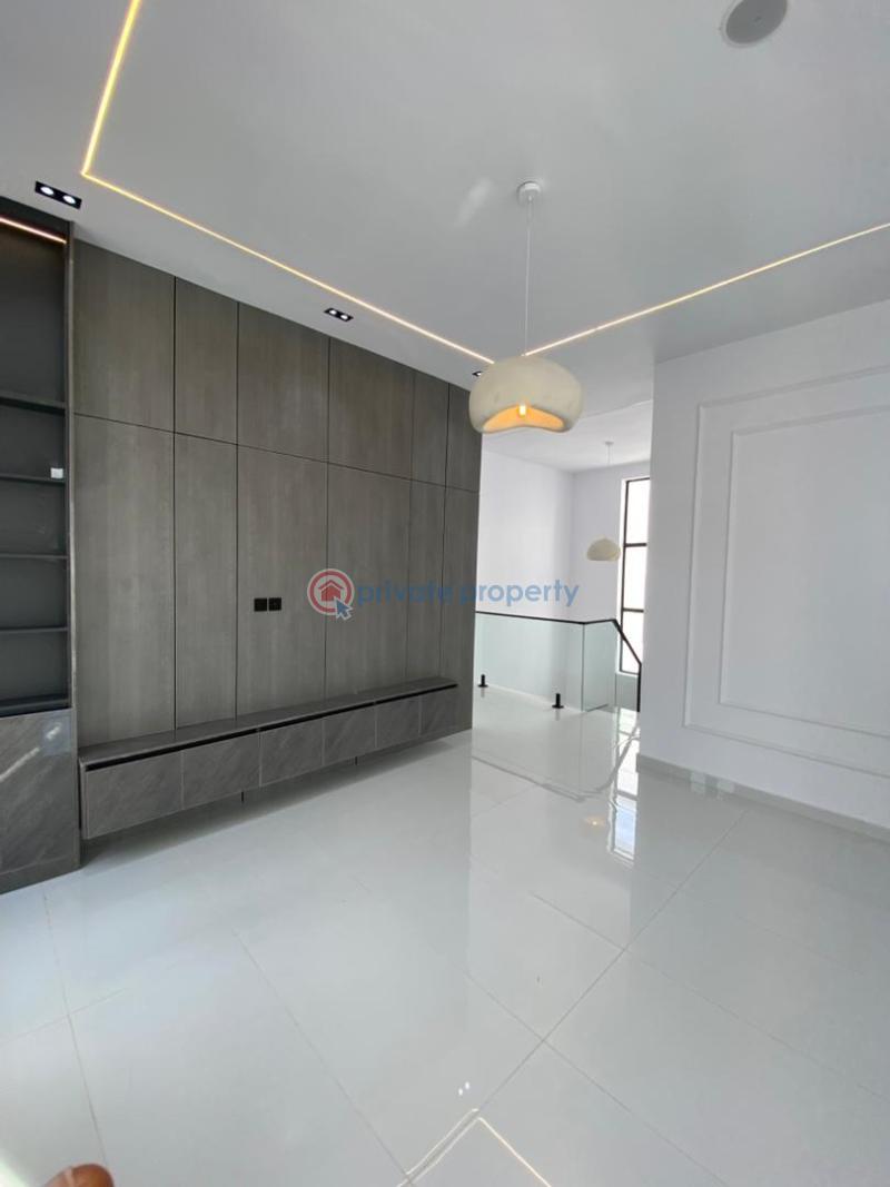 5 bedroom Detached Duplex For Sale Lekki County Ikota Lekki Lagos - 12