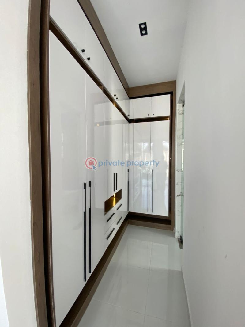 5 bedroom Detached Duplex For Sale Lekki County Ikota Lekki Lagos - 18