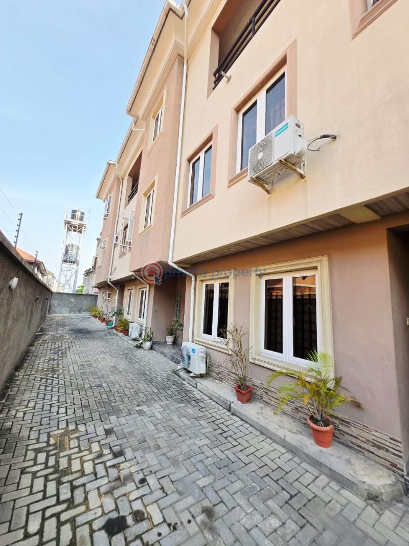 4 bedroom Maisonette For Rent Lekki Phase 1 Lagos - 11