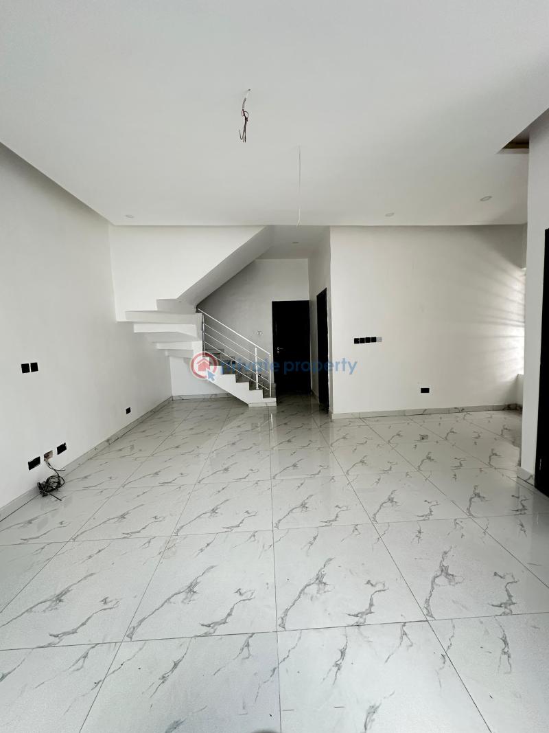 4 bedroom Semi detached Duplex For Sale Harris Drive Victoria Garden City Lekki Lagos - 13