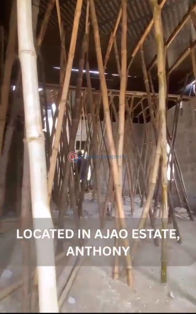 A wing of 4 bedroom duplex with bq - 2 4 bedroom House For Sale Ajao Estate Anthony Maryland Lagos - 2