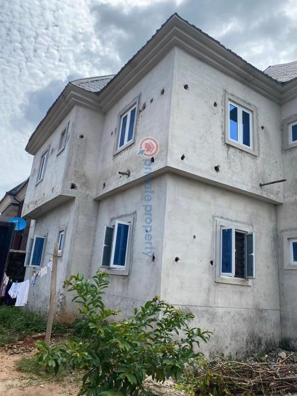 8 bedroom Block Of Flats For Sale Ubomiri After Akwakuma Junction, Off Owerri Orlu Rd Owerri Owerri Imo - 7