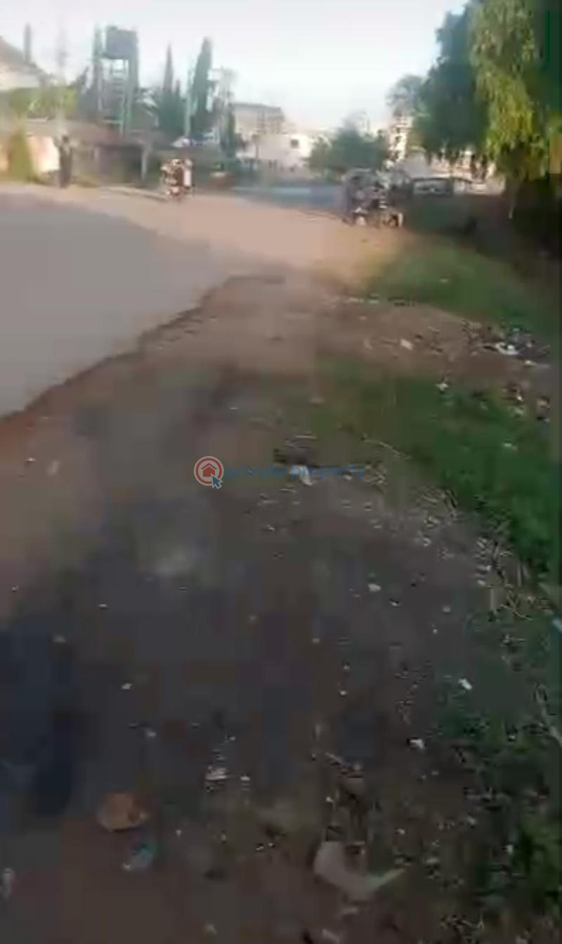 Mixed use Land For Sale Abacha Road / Oladipo Diya Street / Mararaba Karu Nassarawa - 3