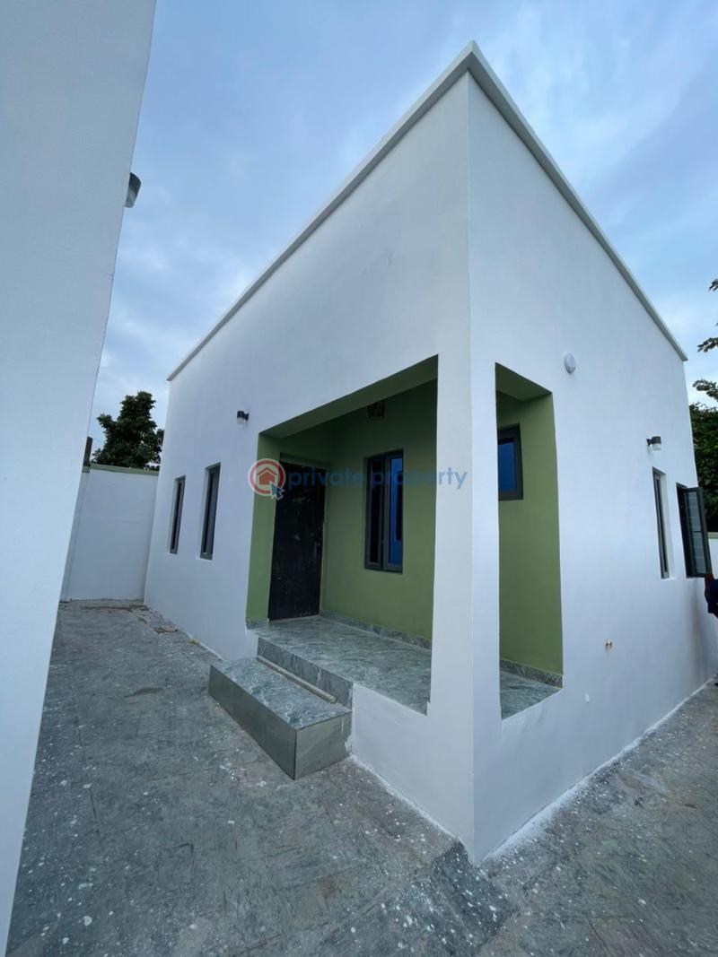 Detached Bungalow For Sale Abdulsalam Estate, Akala Way, Akobo, Ibadan Akobo Ibadan Oyo