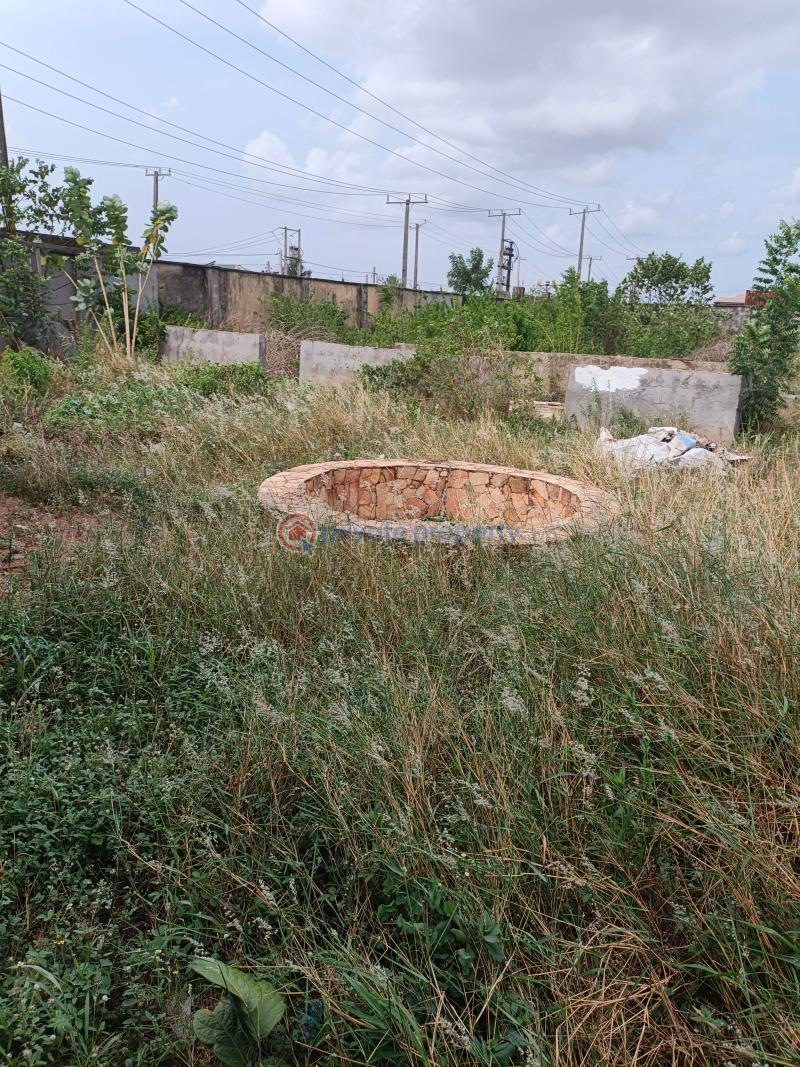 Commercial Land For Sale Along Sabo / Itamaga Road Ikorodu Lagos - 2