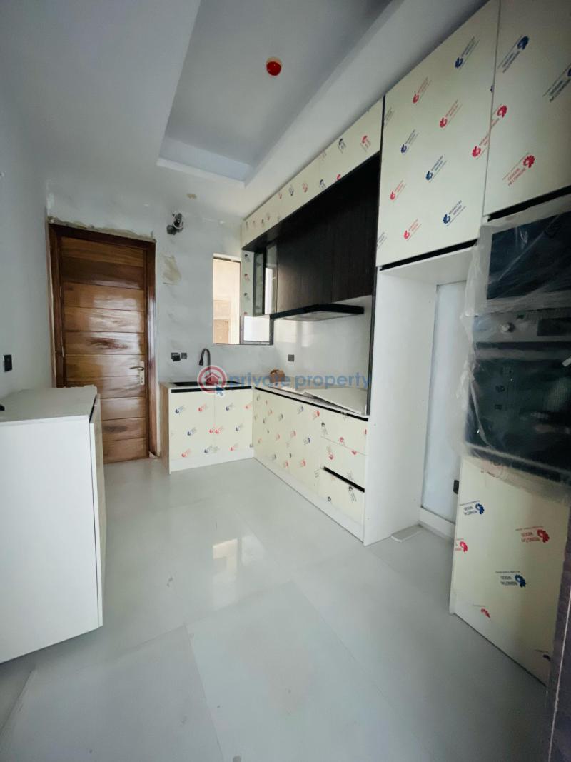 2 bedroom Block Of Flats For Sale Lekki Phase 1 Lagos - 3