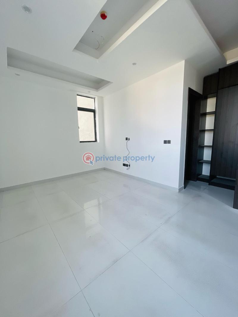 2 bedroom Block Of Flats For Sale Lekki Phase 1 Lagos - 1