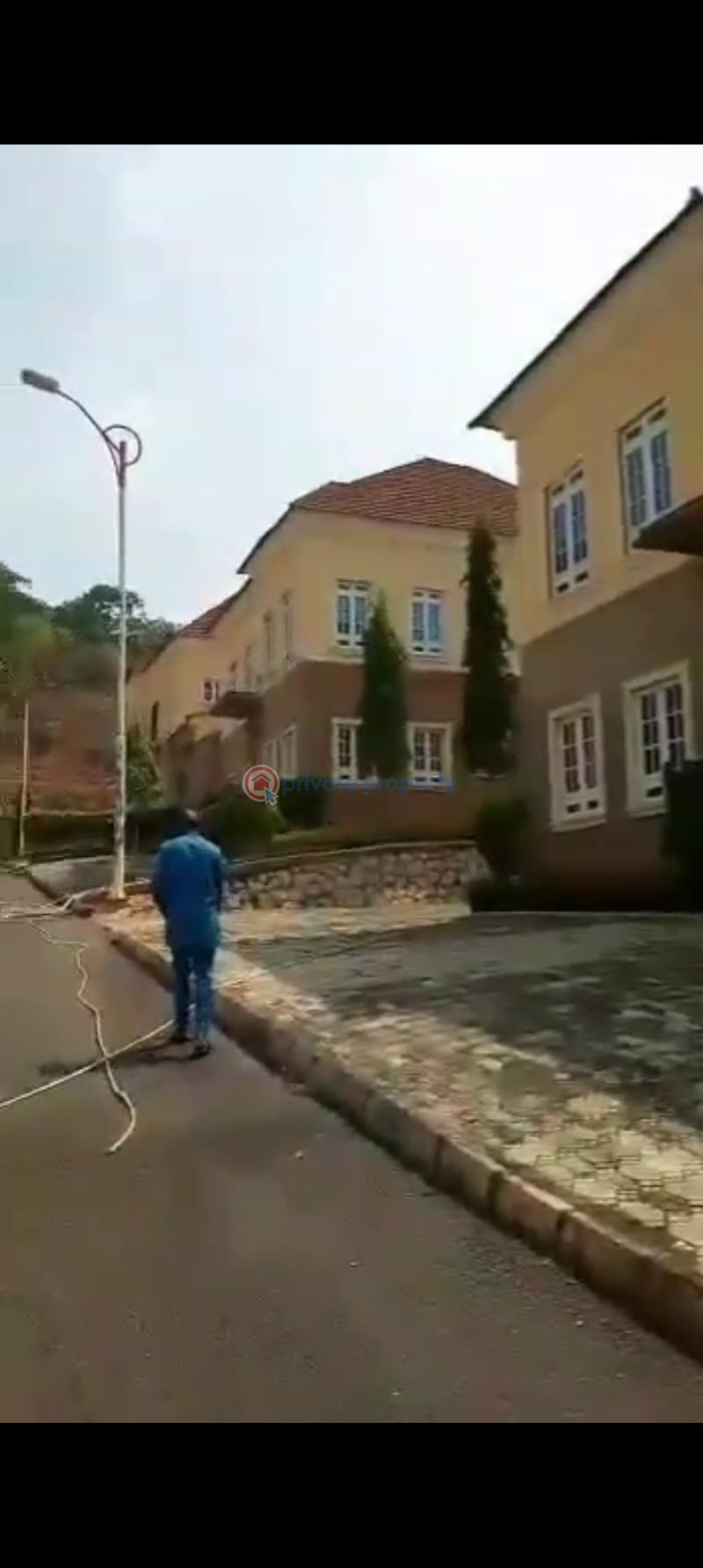 Mall/Complex/Plaza For Sale Abuja Katampe Katampe Main Abuja Phase 2  - 1