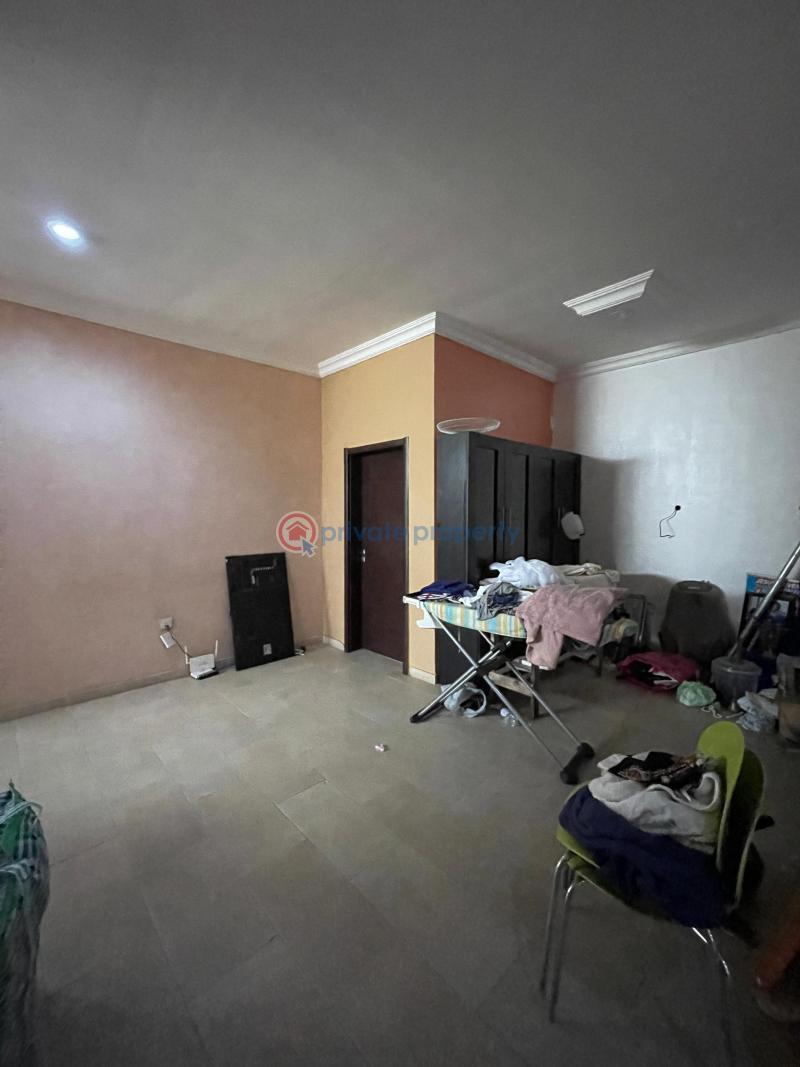 3 bedroom Bungalow For Sale Adeosun Estate, Alao Akala Road, Akobo Ibadan. Price Ibadan Oyo - 1