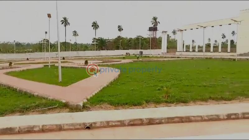 Residential Land For Sale Alaafia / By Federal Housing Estate / Afao Road Ado Ekiti. Ado-Ekiti  - 4