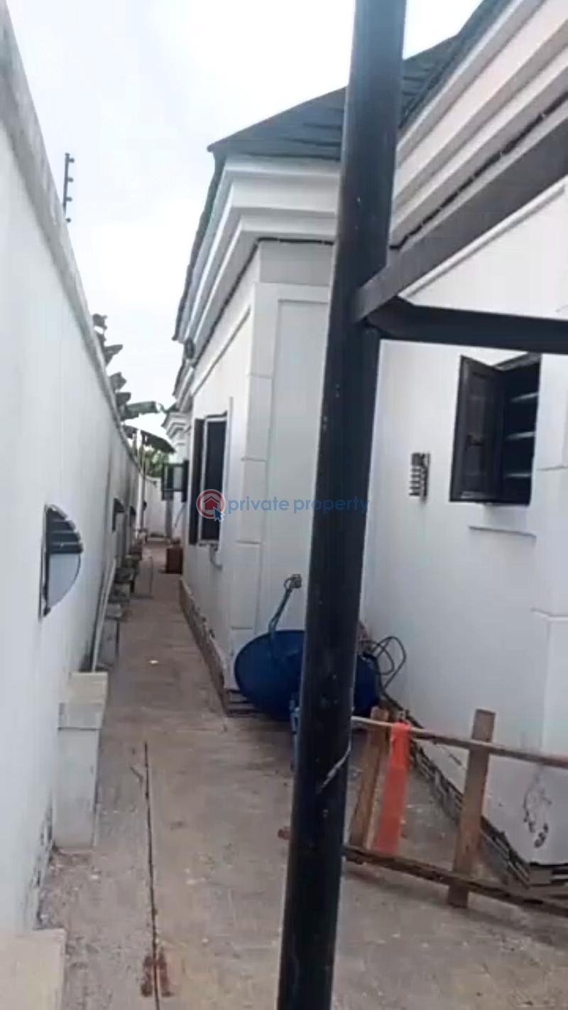 Block Of Flats For Sale At Aduwawa Community By Oil Mill Rd, Benincity. Benin Edo - 2