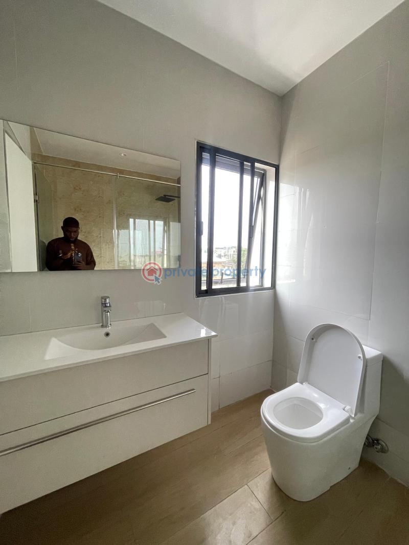 4 bedroom Terraced Duplex For Rent Ilupeju Lagos - 8