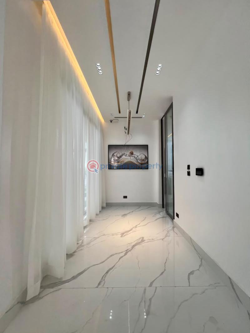 5 bedroom Detached Duplex For Sale Osapa Lekki Lagos - 17