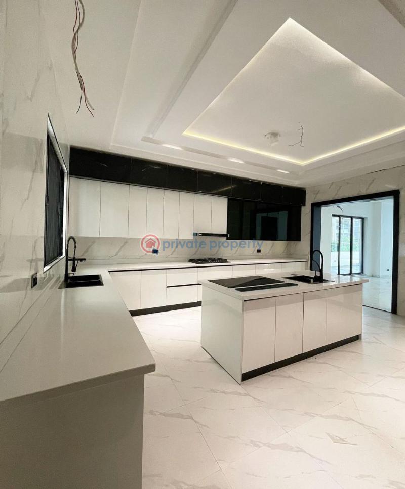 5 bedroom Detached Duplex For Sale Ikota Lekki Lagos - 3