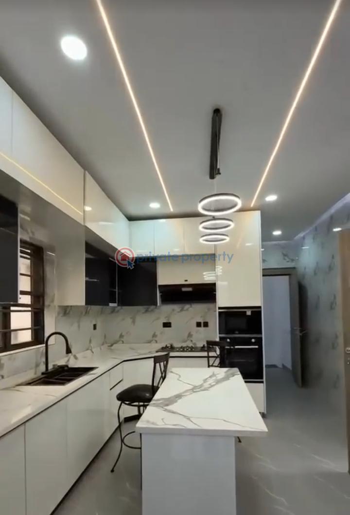 5 bedroom Detached Duplex For Sale Guzape Abuja Phase 1  - 2