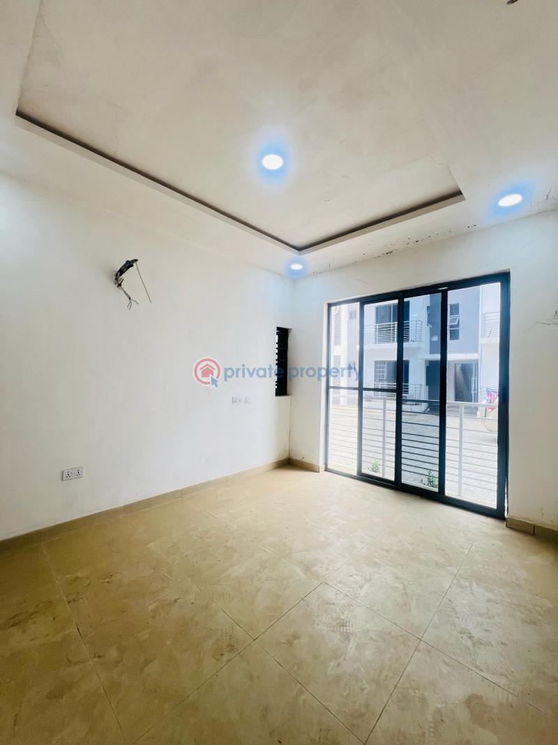Aesthetically pleasing 3 bedroom apartment with a room bq - 5 3 bedroom Block Of Flats For Sale Maryland Lagos - 5