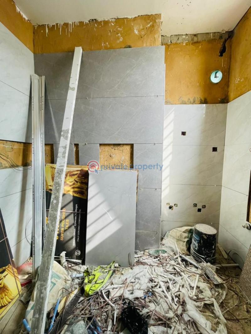 4 bedroom Semi detached Duplex For Sale Omole Phase 2 Ojodu Lagos - 3