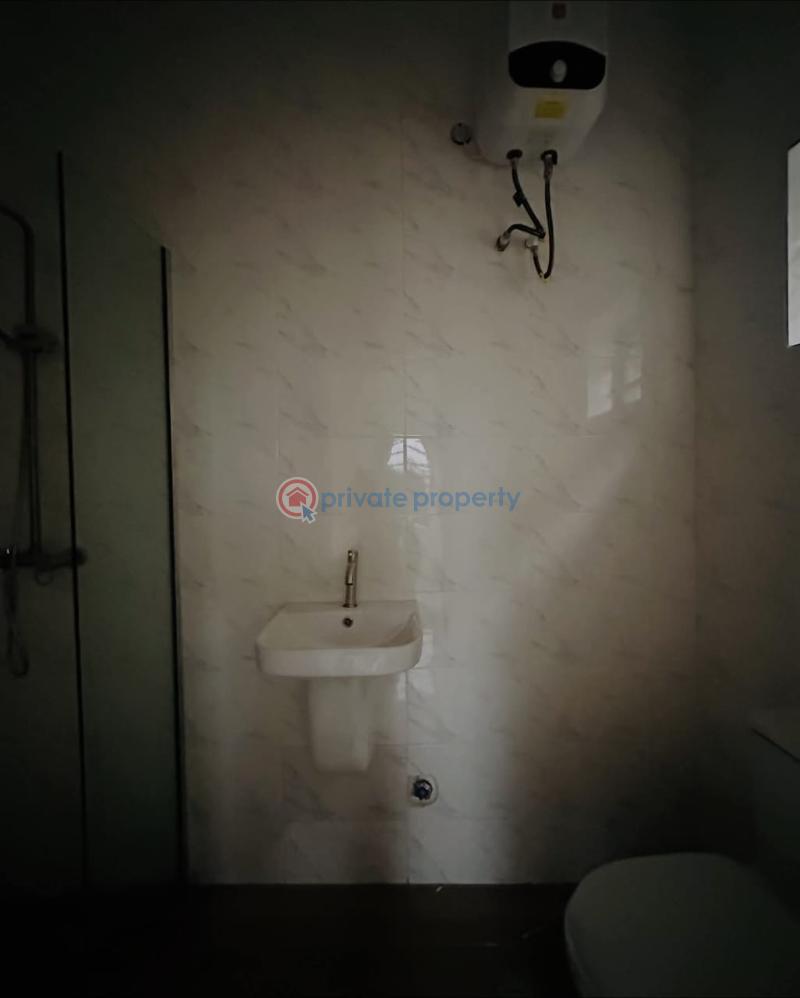 5 bedroom Detached Duplex For Sale Gbagada Lagos - 4