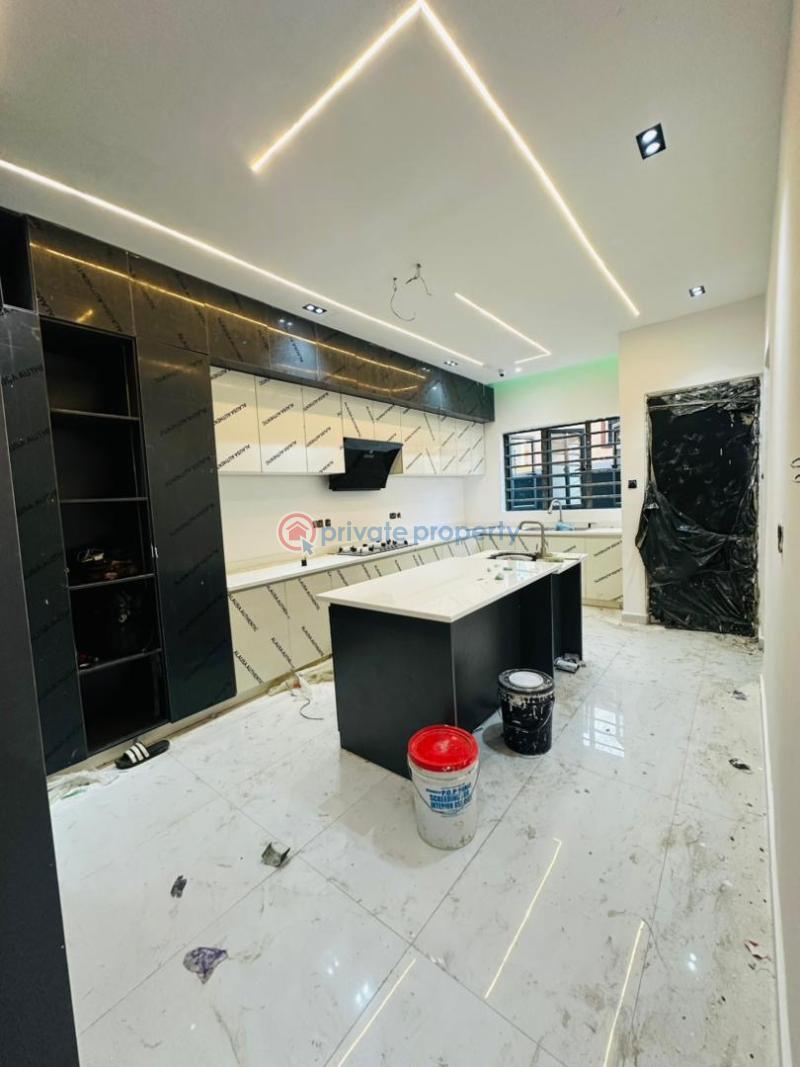 5 bedroom Detached Duplex For Sale Magodo GRA Phase 1 Ojodu Lagos - 6