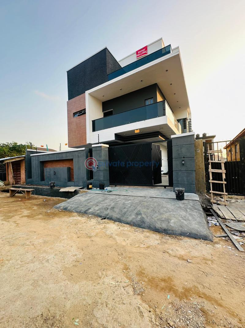 5 bedroom Detached Duplex For Sale Magodo GRA Phase 1 Ojodu Lagos - 0