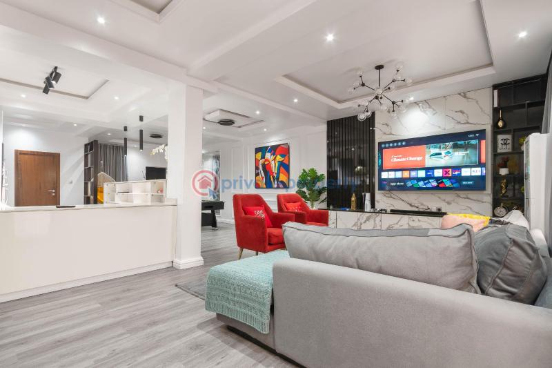 2 bedroom Block Of Flats Short let Lekki Phase 1 Lagos - 3