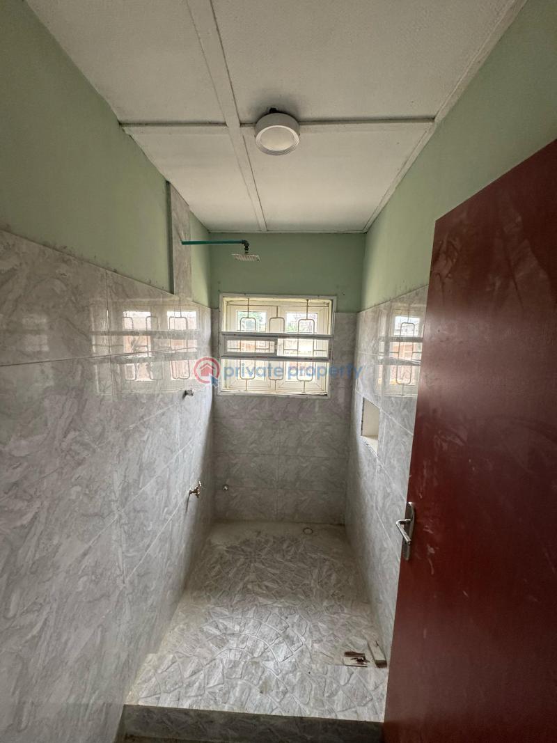 House For Rent Adeyi, Old Bodija** Area Ibadan Oyo - 5