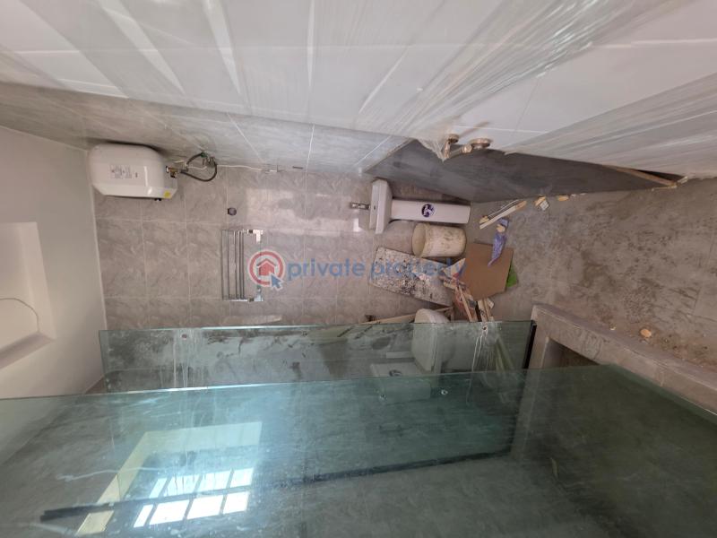 Affordable 2 bedroom apartment in a strategic location - 7 2 bedroom Flat & Apartment For Sale Off Freedom Way Lekki Phase 1 Lagos - 7
