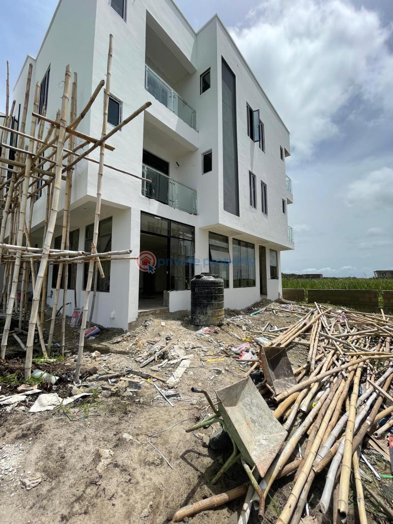 2 bedroom Block Of Flats For Sale Oak Creek Condominium, Amity Estate Abijo Ajah Lagos - 1