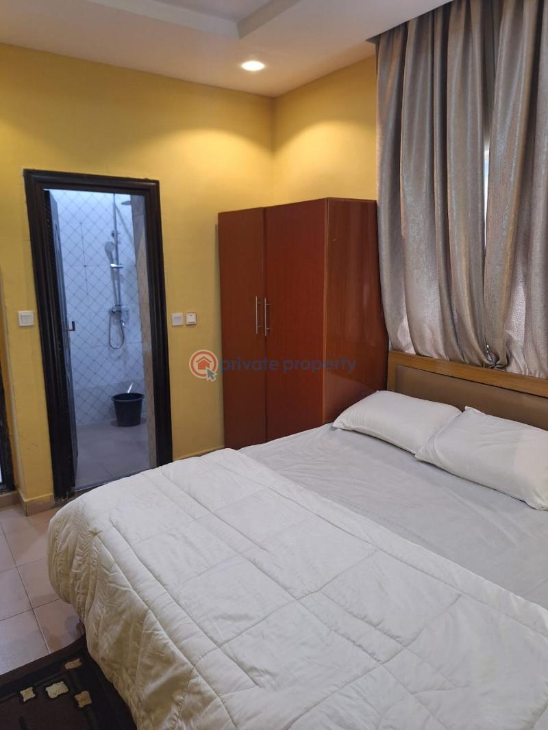 2 bedroom Block Of Flats Short let Peace Estate Mende Maryland Lagos - 3