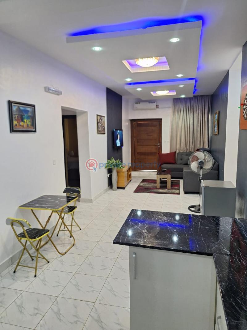 2 bedroom Block Of Flats Short let Peace Estate Mende Maryland Lagos - 0