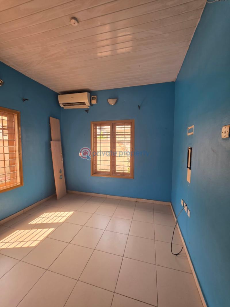 3 bedroom Bungalow For Rent Close 50 Victoria Garden City Lekki Lagos - 3