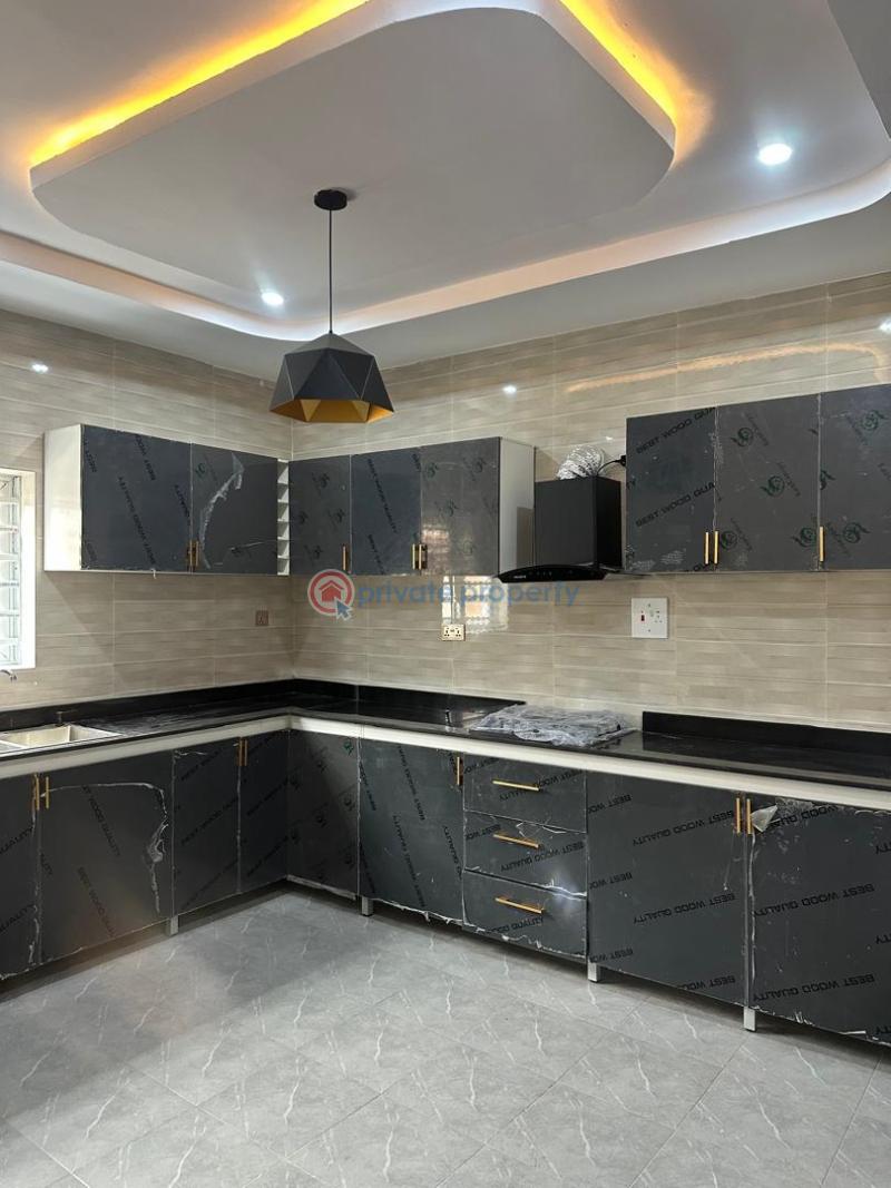 3 bedroom Detached Bungalow For Sale Alaka, Elebu Akala Express Ibadan Oyo - 4