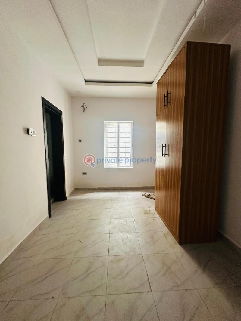 3 bedroom Block Of Flats For Sale Opebi Ikeja Lagos - 9