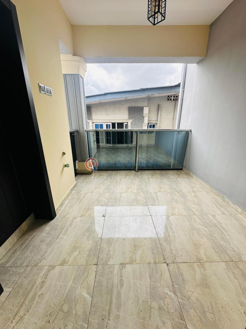 3 bedroom Block Of Flats For Sale Opebi Ikeja Lagos - 6