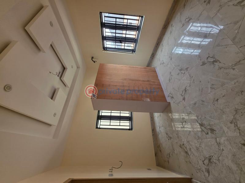 Affordable 4 bedroom detached duplex in a strategic location - 9 4 bedroom Detached Duplex For Sale Platinum Way Jakande Jakande Lekki Lagos - 9