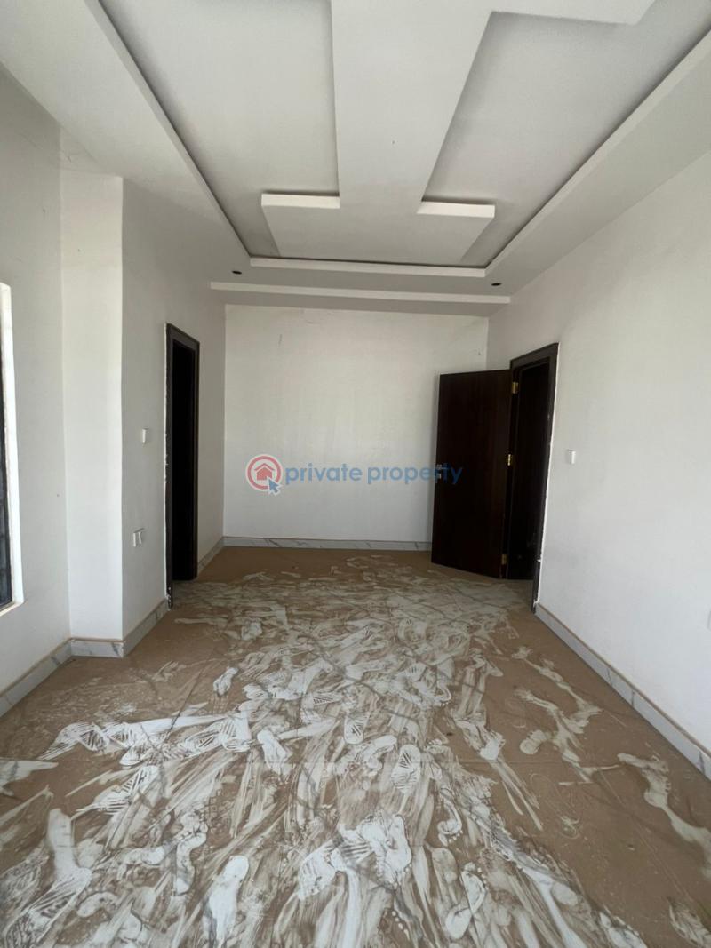 4 bedroom Detached Duplex For Sale Dantata Estate Kubwa Abuja Phase 4  - 9