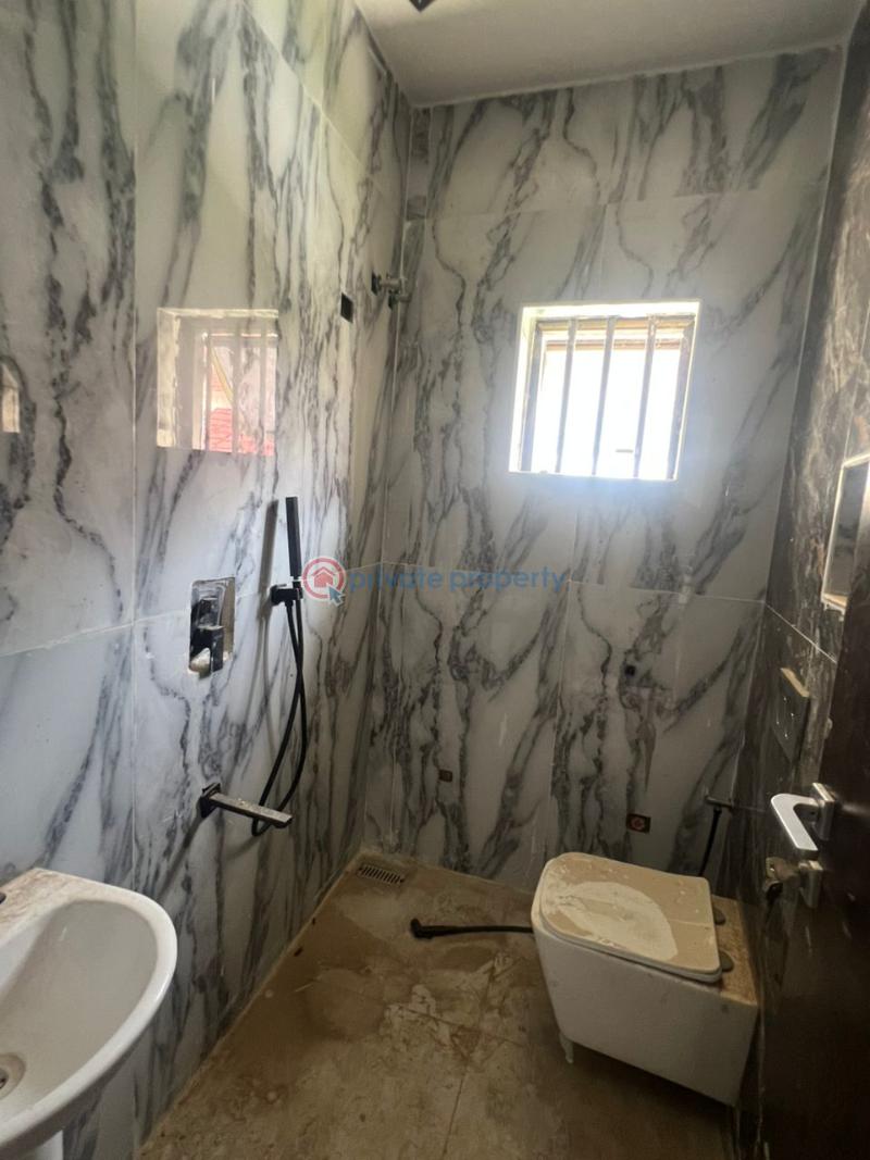4 bedroom Detached Duplex For Sale Dantata Estate Kubwa Abuja Phase 4  - 11