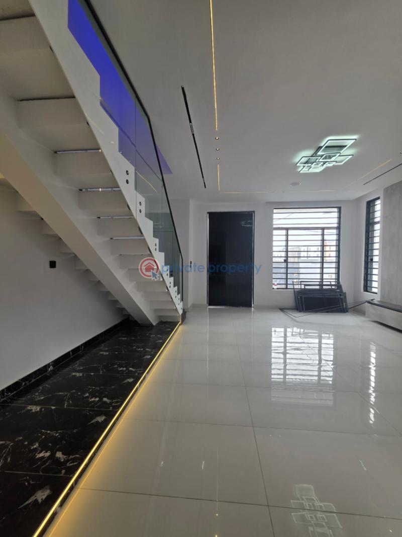 4 bedroom Semi detached Duplex For Sale Ikota Lekki Lagos - 3