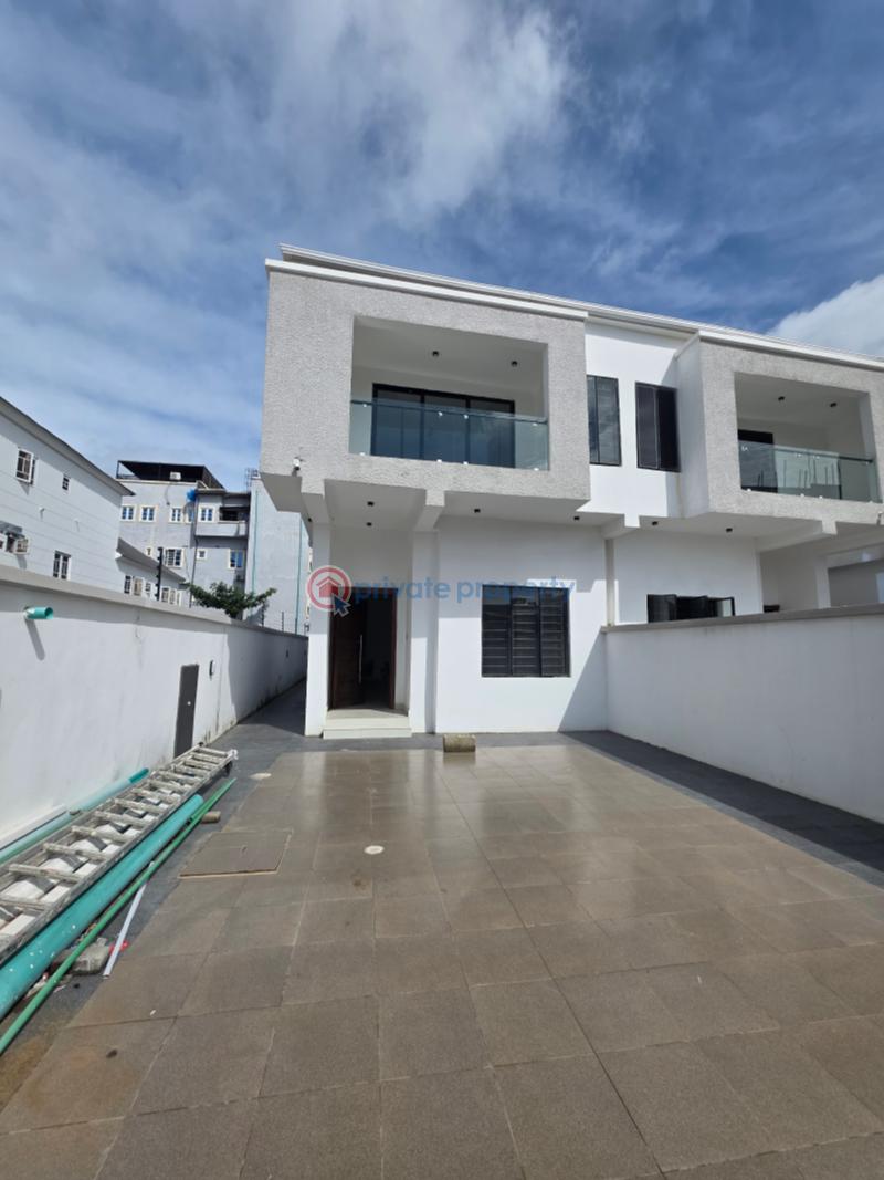 4 bedroom Semi detached Duplex For Sale Ologolo Lekki Lagos - 0