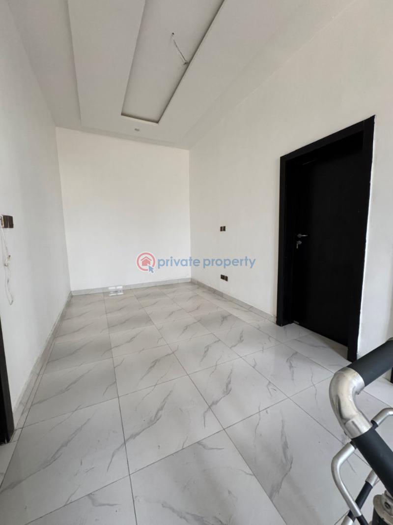 4 bedroom Terraced Duplex For Sale Alpha Beach Road Igbo Efon Lekki Lagos - 3