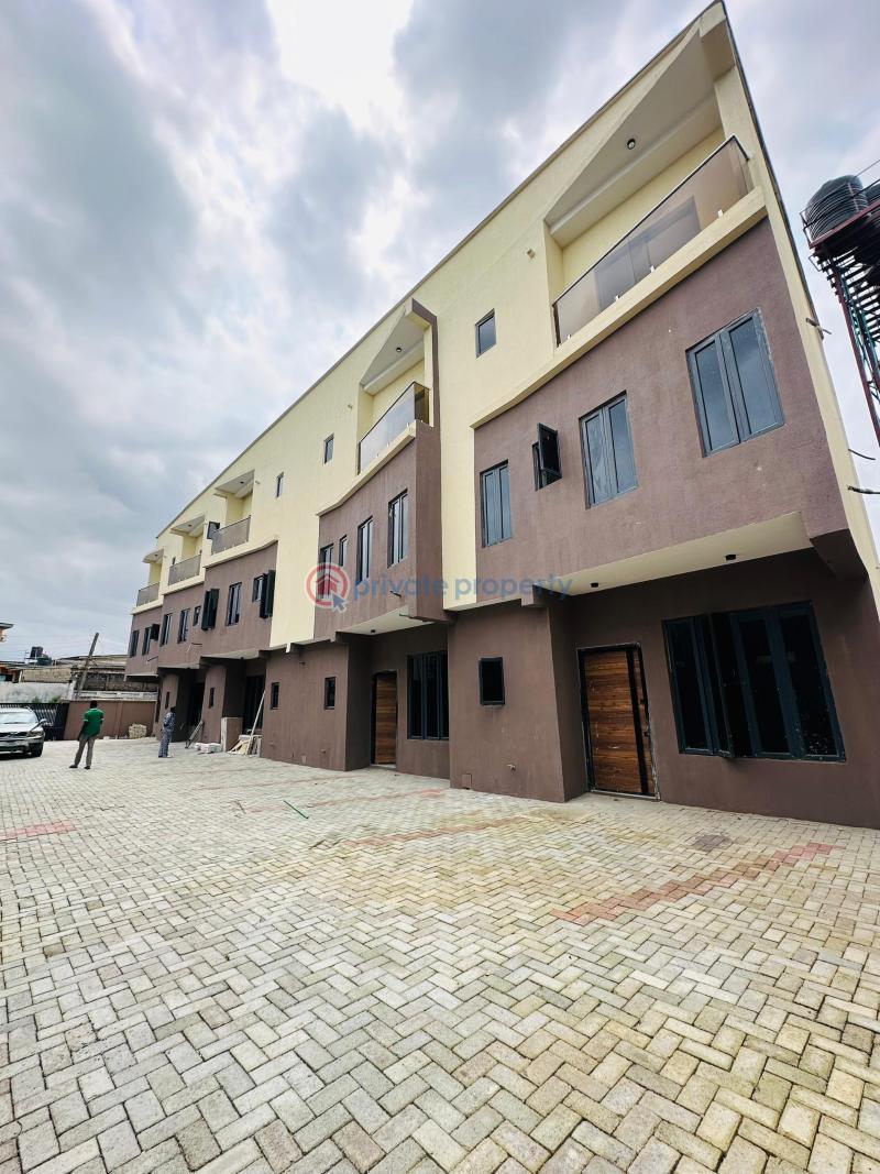 4 bedroom Terraced Duplex For Sale Gbagada Lagos - 1